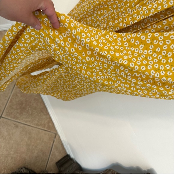 πΈ3/$12 SHEIN dress size 1X, yellow floral perfect conditions - Picture 11 of 14